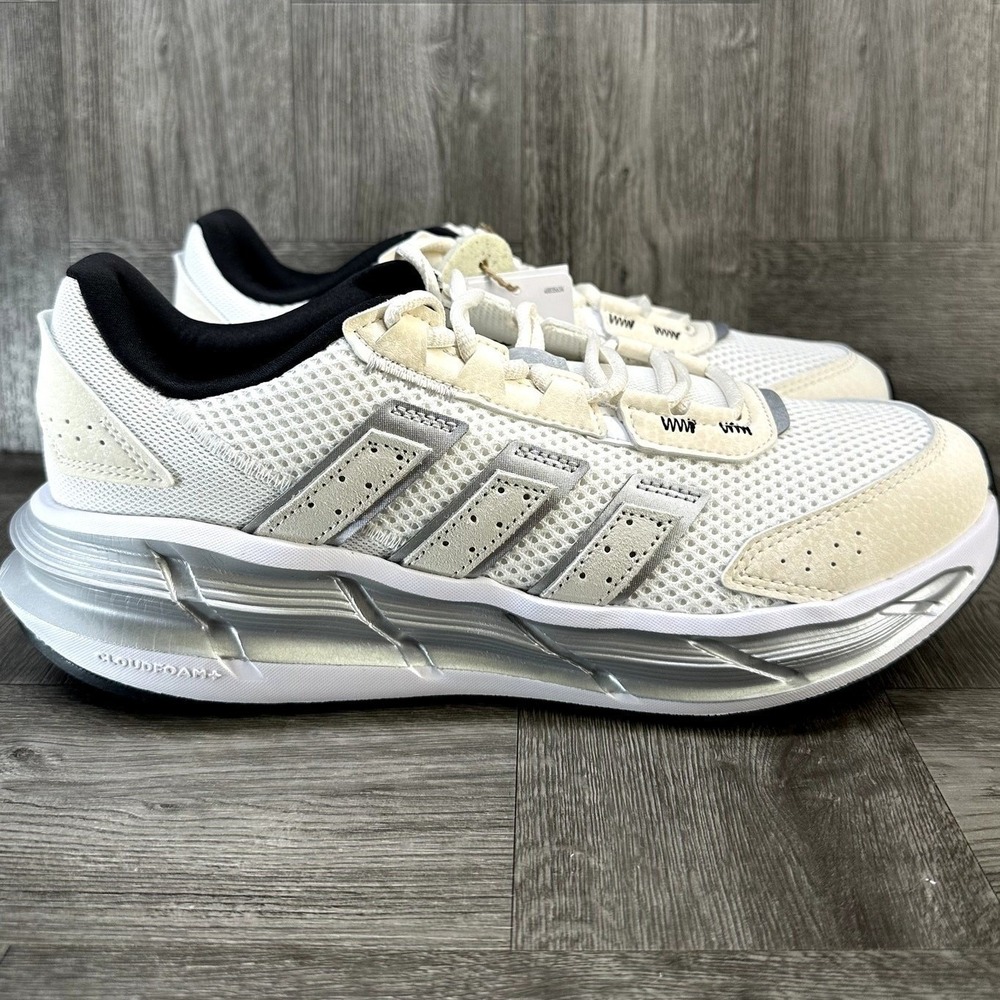 Adidas Astrastar Womens White Silver Running Shoes Sneakers JS5039 Size 6